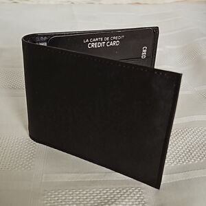 Oakton Men's Fina Wallet Dark Brown